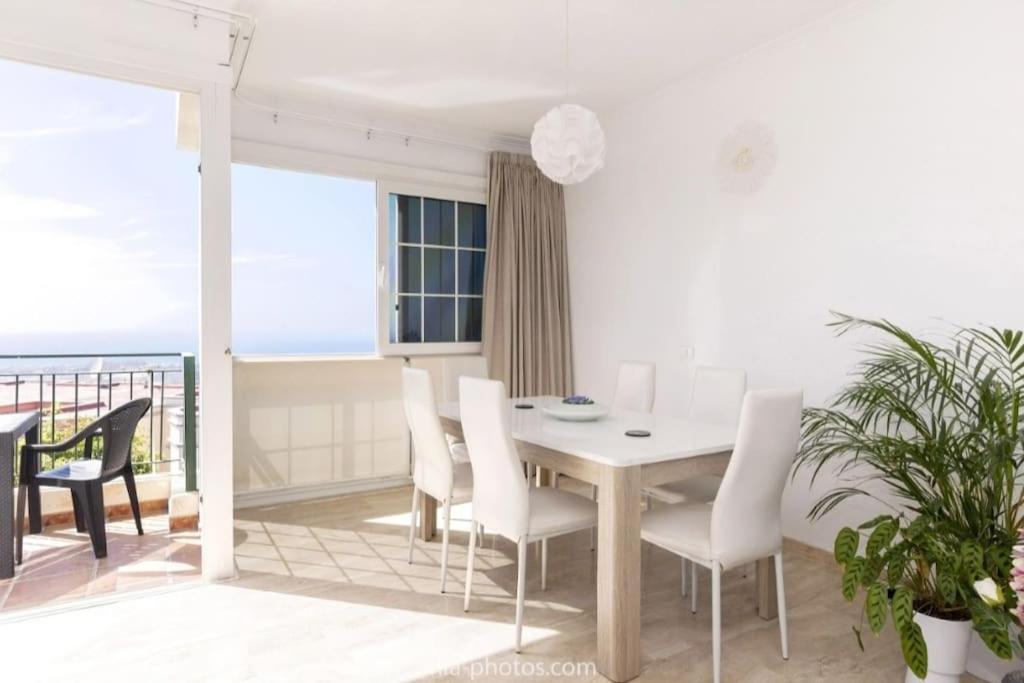 Private Pool 'Villa Vibe Tenerife' Sunset & Ocean View Chayofa Екстер'єр фото